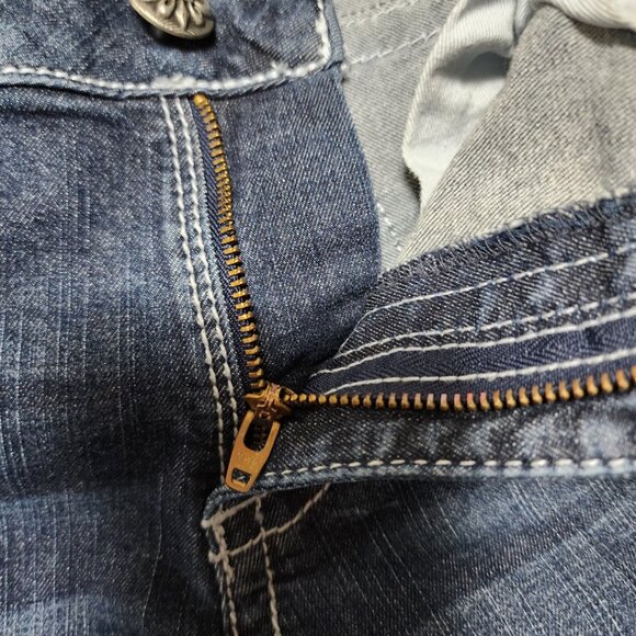 Wrangler Rock 47 Dark Wash Patch Distressed Ultra Low Rise Bootcut Jeans - Picture 4 of 5